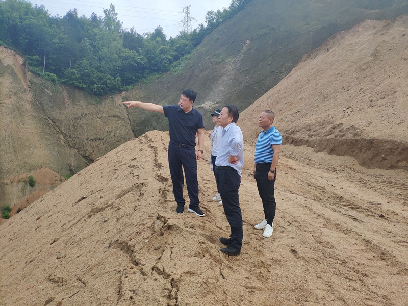 6.29顾峰深度调研柞水县建筑垃圾综合处理项目_副本.jpg