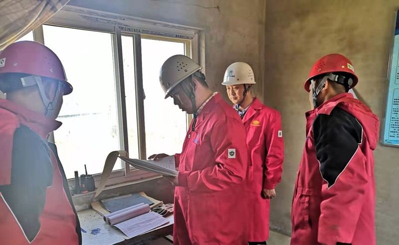 陕西保隆能源科技有限公司进行春节慰问_副本.jpg