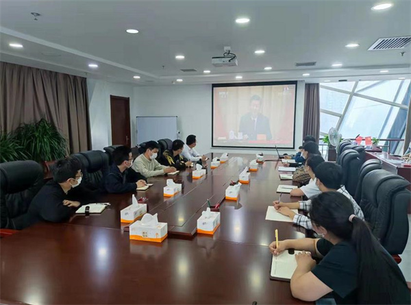 水環境公司團支部組織觀看慶祝中國共產主義青年團成立100周年大會.jpg