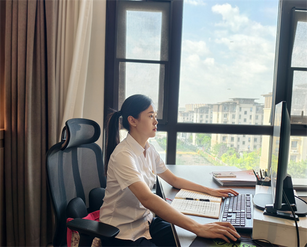 1783500579779589LjOd.jpg 赵丹照片.jpg